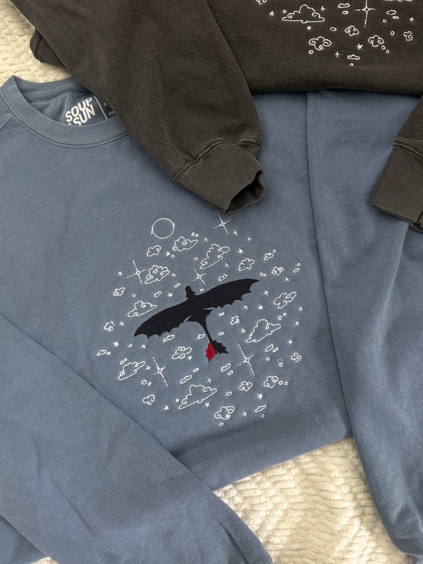 Toothless - Embroidered Crewneck Sweatshirt