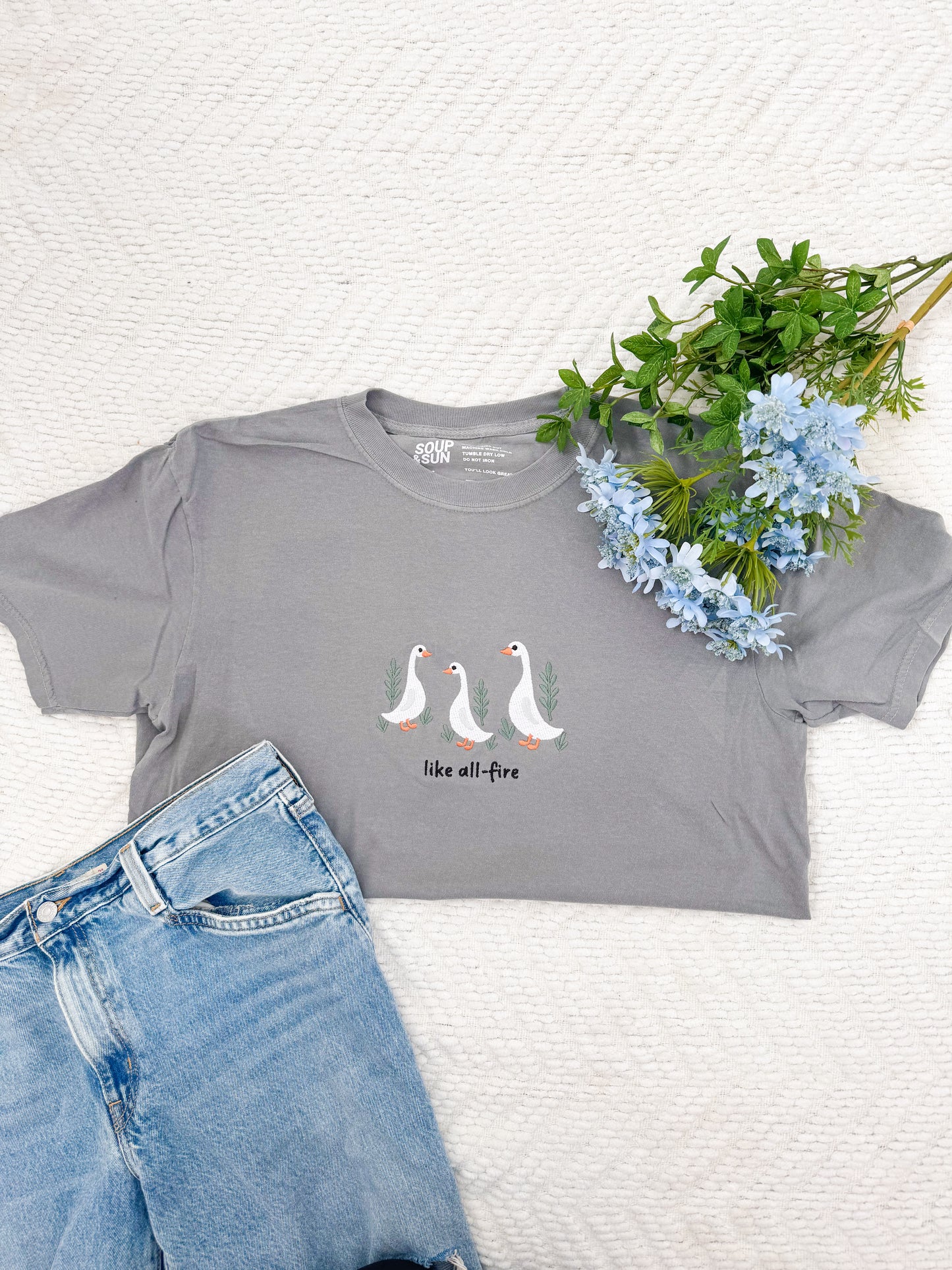 Goose - Embroidered T-Shirt