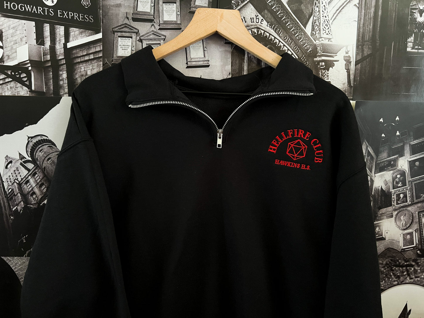 DND - Embroidered Lightweight Quarter Zip Sweatshirt